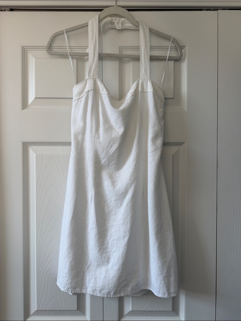 140-Abercrombie & Fitch White Sweetheart Halter Mini Dress